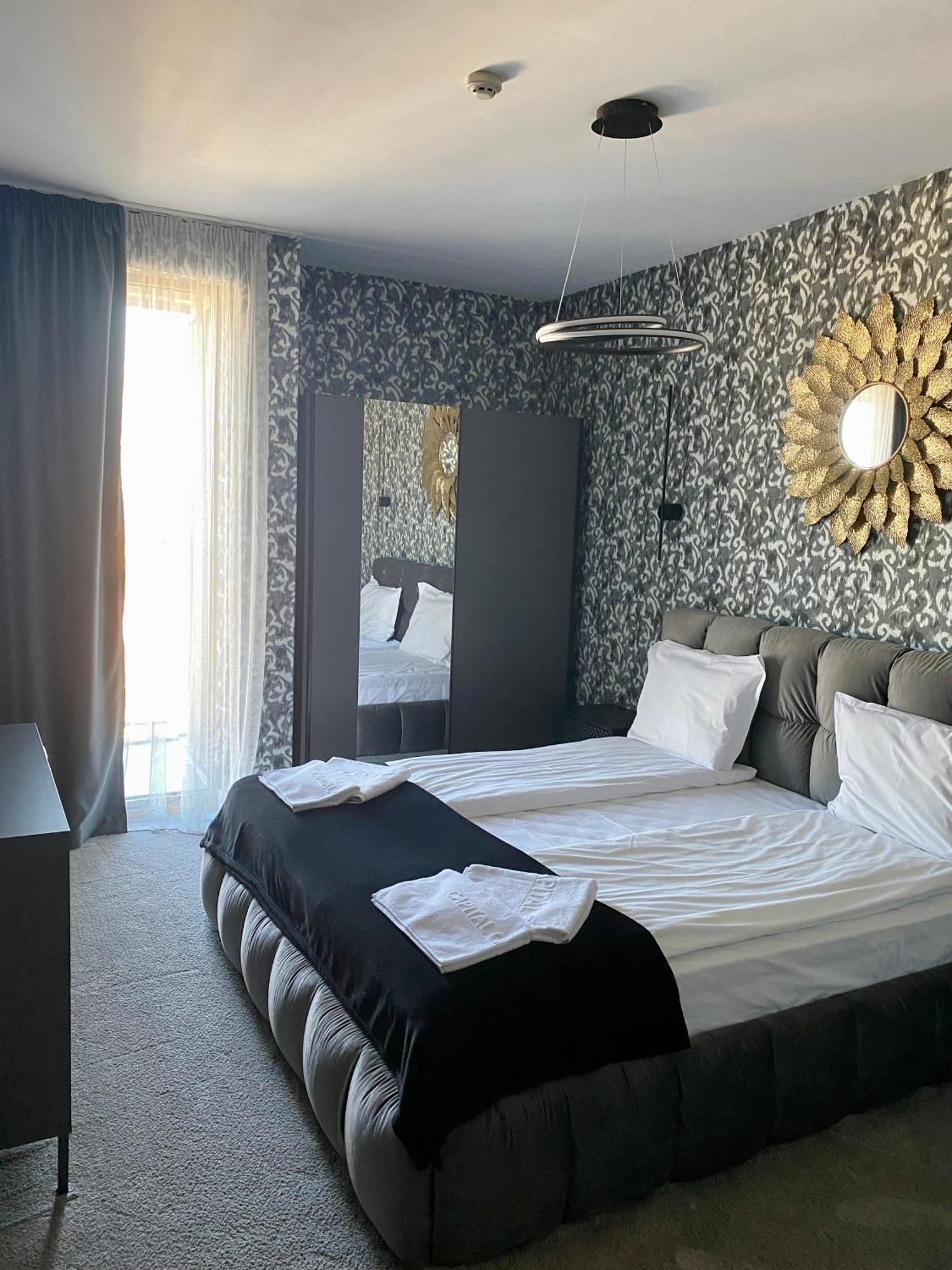 Capital City Center Apart Residence Plovdiv Exterior foto